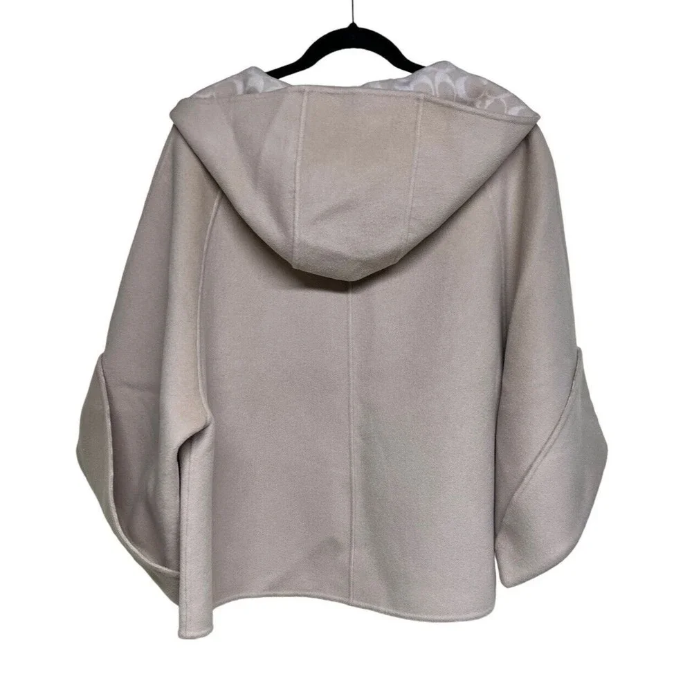 Coach Double Face Experimental Cape Oatmeal Women’s Size XS/S‎